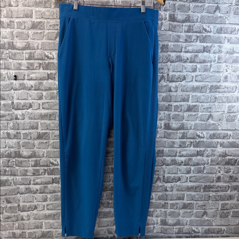 Athleta Pants